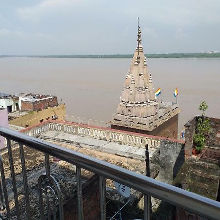 P G On Ganges 瓦拉纳西 外观 照片
