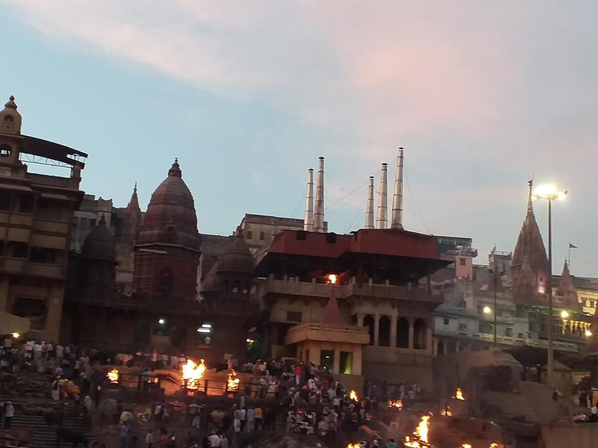 P G On Ganges 瓦拉纳西 外观 照片