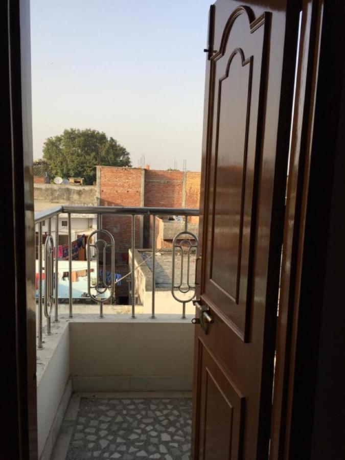P G On Ganges 瓦拉纳西 外观 照片
